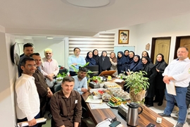 تقدیر از پرسنل کلینیک بعثت به مناسبت روز کارمند